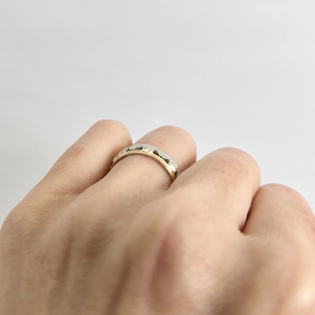 Vintage 1930's 1940's Two-Tone Wedding Band Ring 14K Yellow Gold, 1.97 Grams - 4