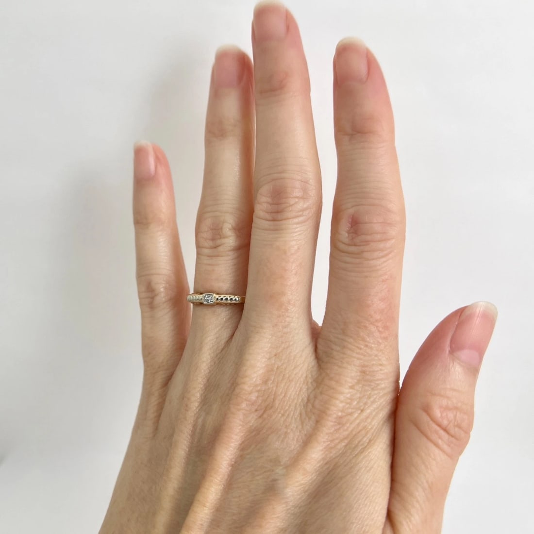 Vintage 1930's Two-Tone Solitaire Diamond Ring 14K Yellow Gold, 1.14 Grams - 2