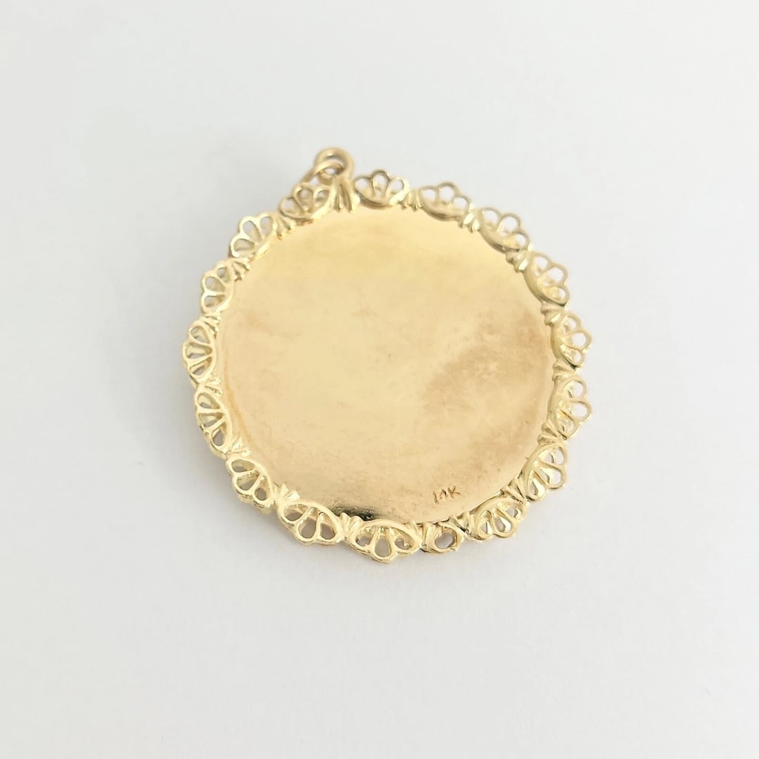 Vintage 1960's Two Birds Large Round Pendant Charm 14K Yellow Gold, 22.31 Grams - 6