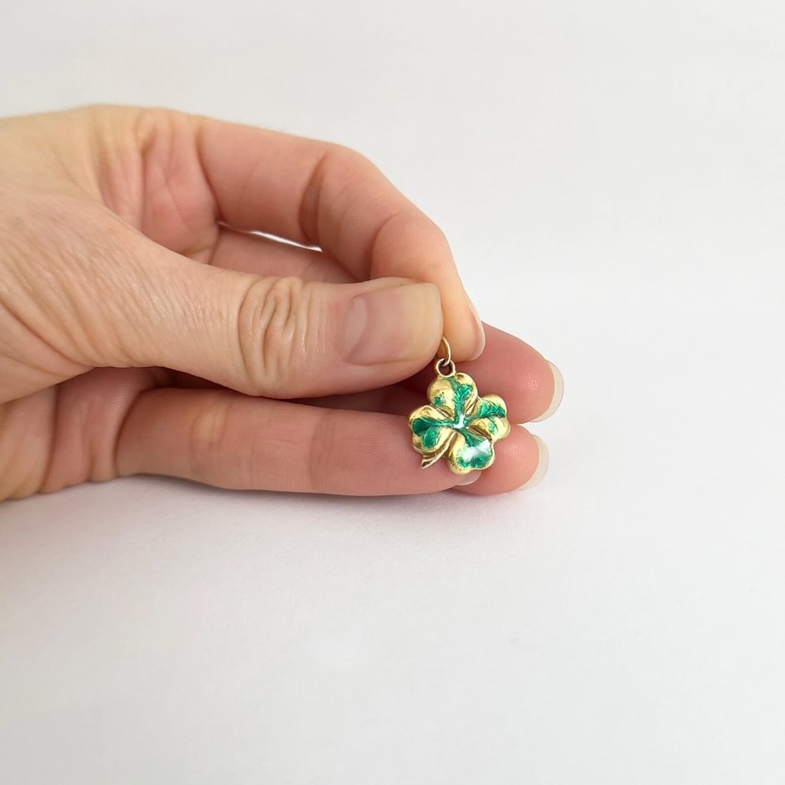 Vintage 1950's Green Enamel Lucky Four-Leaf Charm 14K Yellow Gold, 2.44 Grams - 2