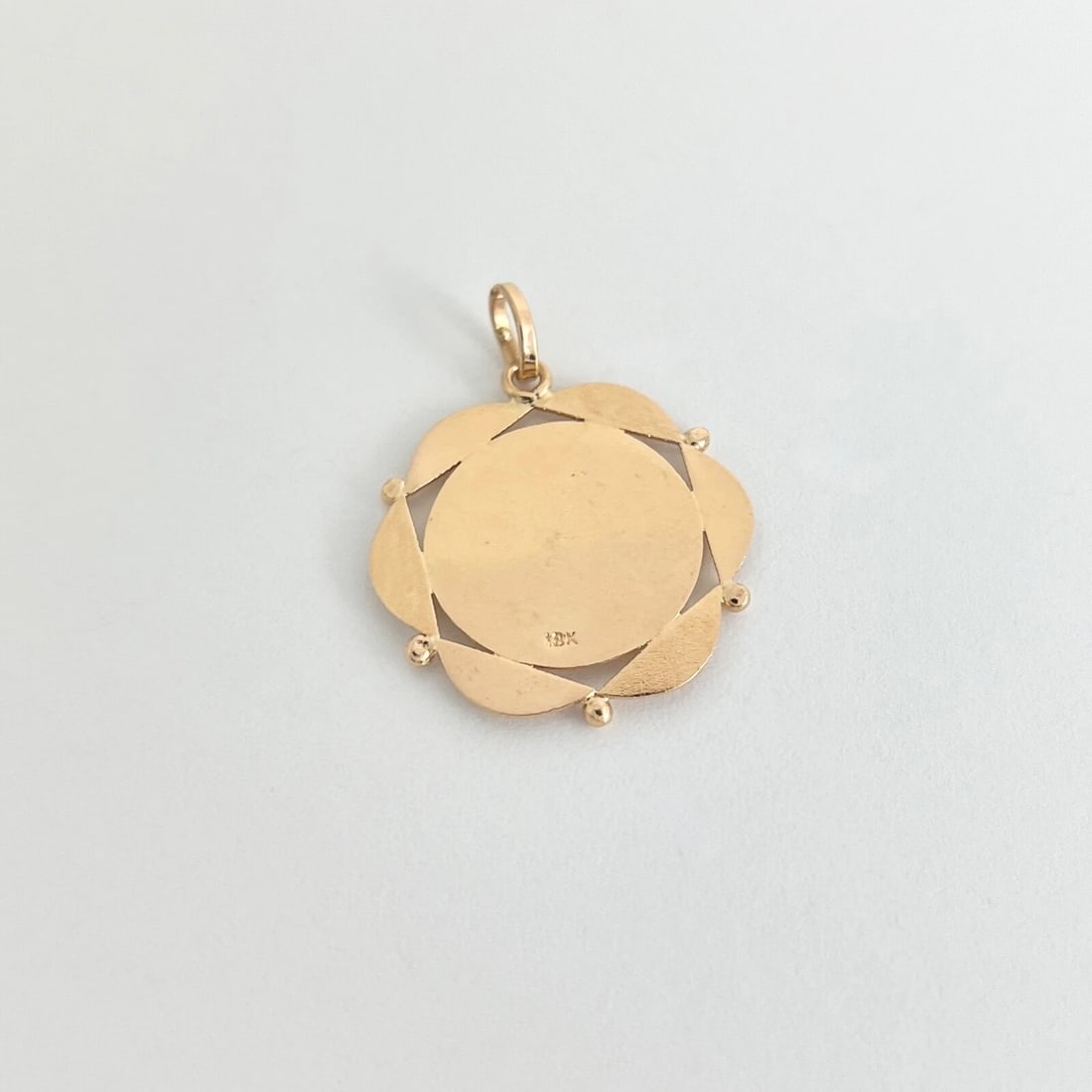 Vintage Linda Scalloped Name Disc Pendant Charm 18K Rose Gold, 2.39 Grams - 5