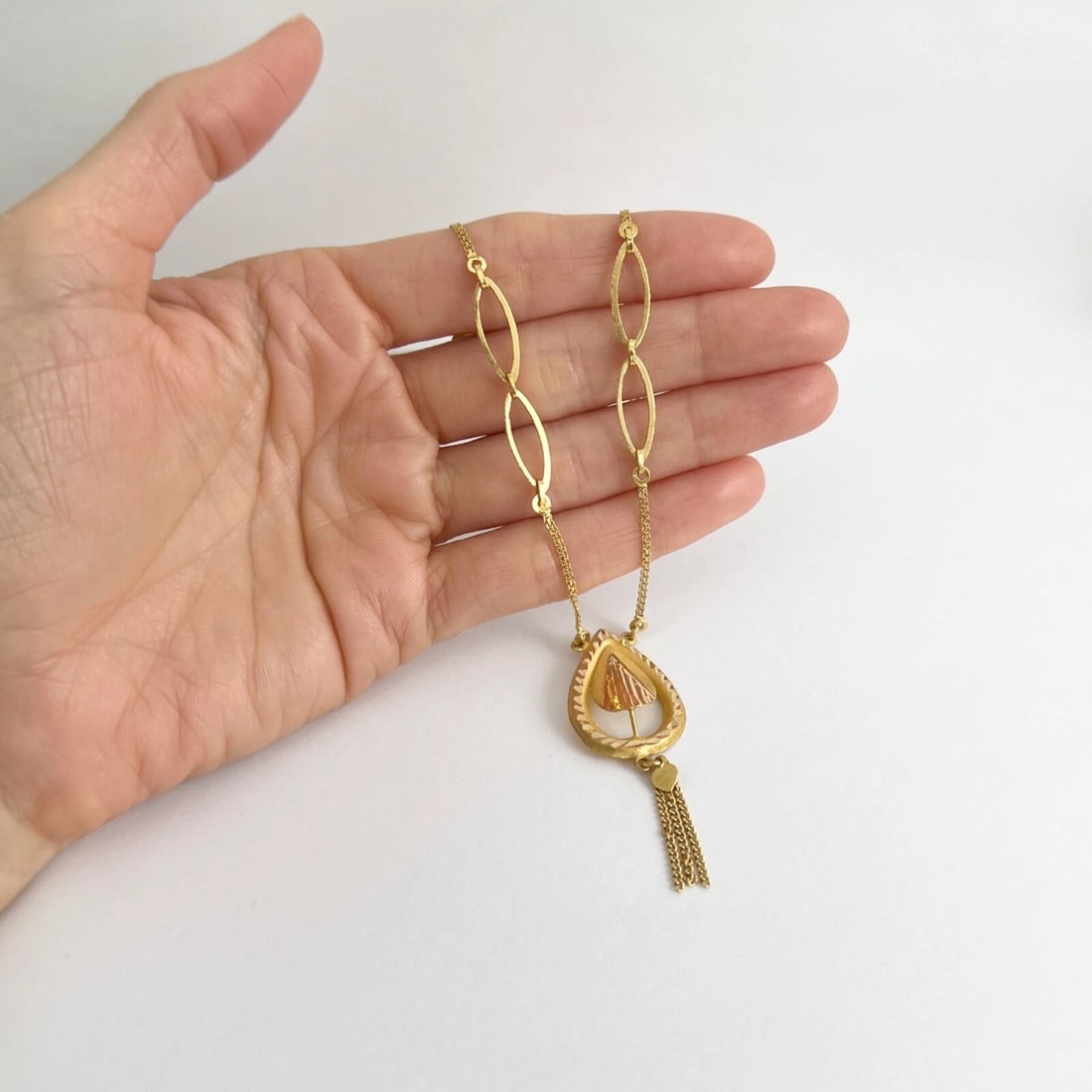 Vintage Teardrop Tassel Pendant Necklace 22K Yellow Gold, 18.75 Inch, 8.43 Grams - 5