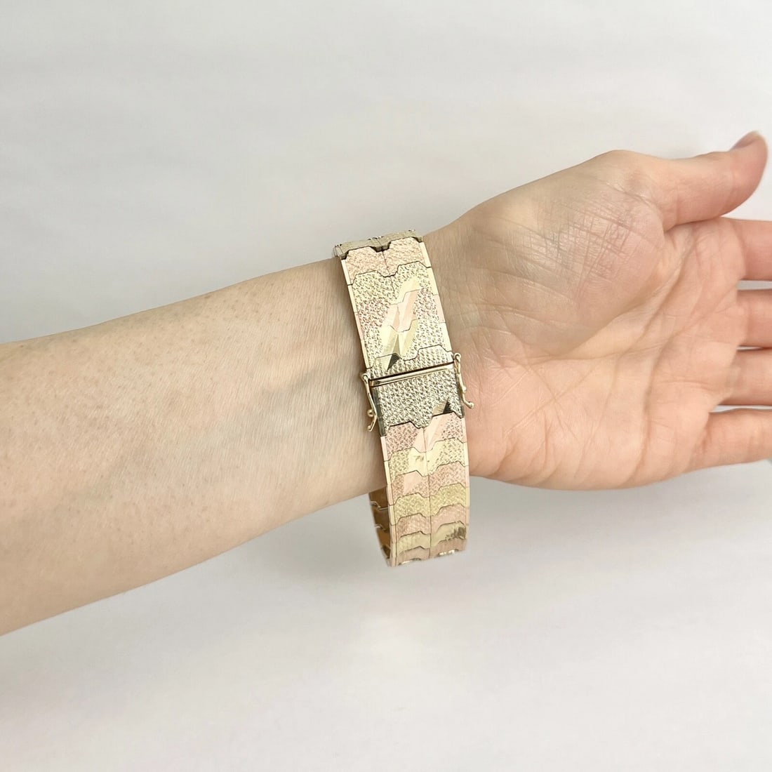 Vintage 1950's Wide Two-Tone Flat Link Bracelet 14K Rose Yellow Gold, 36.76 Gram - 5