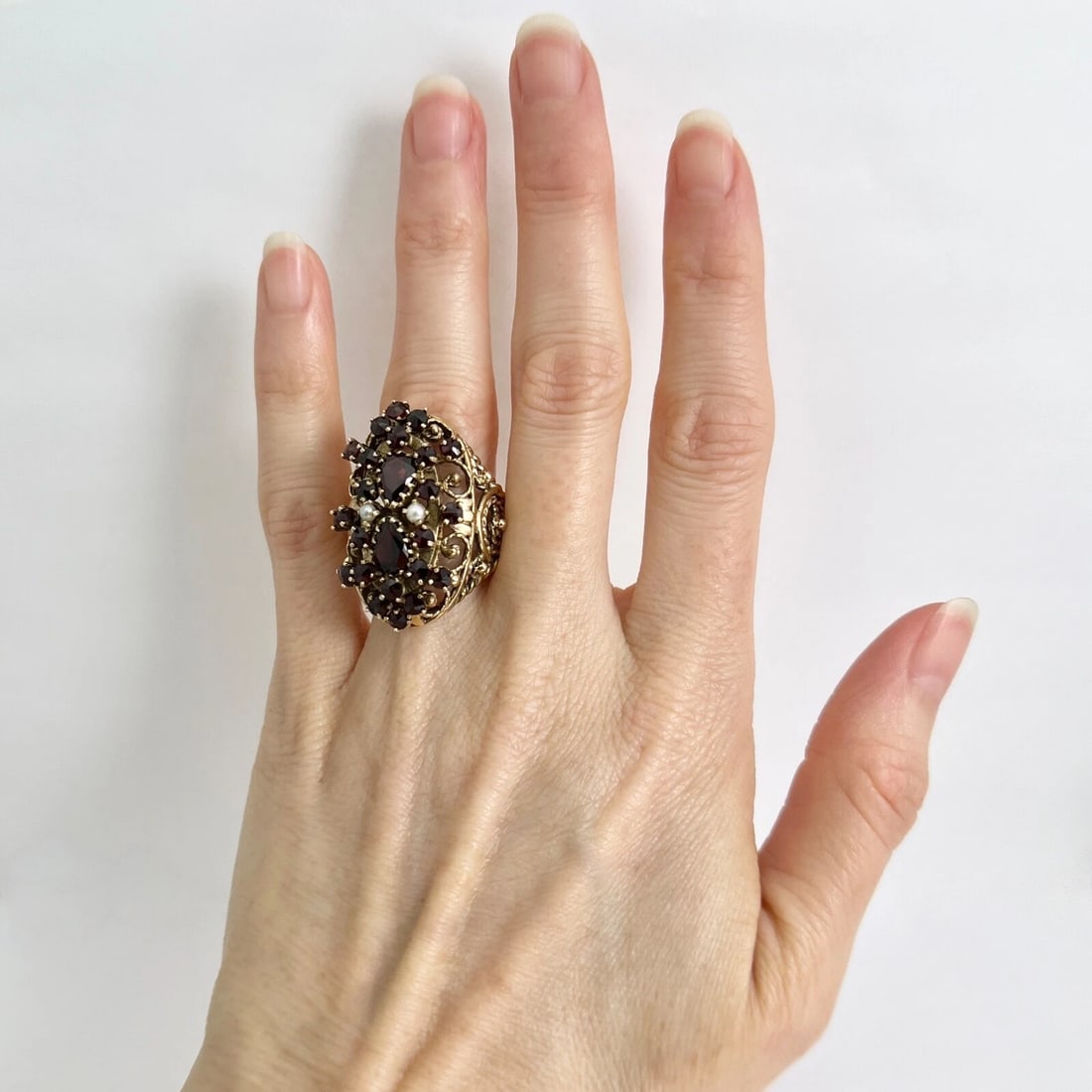 Vintage 1950's 1960's Garnet Pearl Cluster Cocktail Ring 14K Yellow Gold 13.85 G - 2