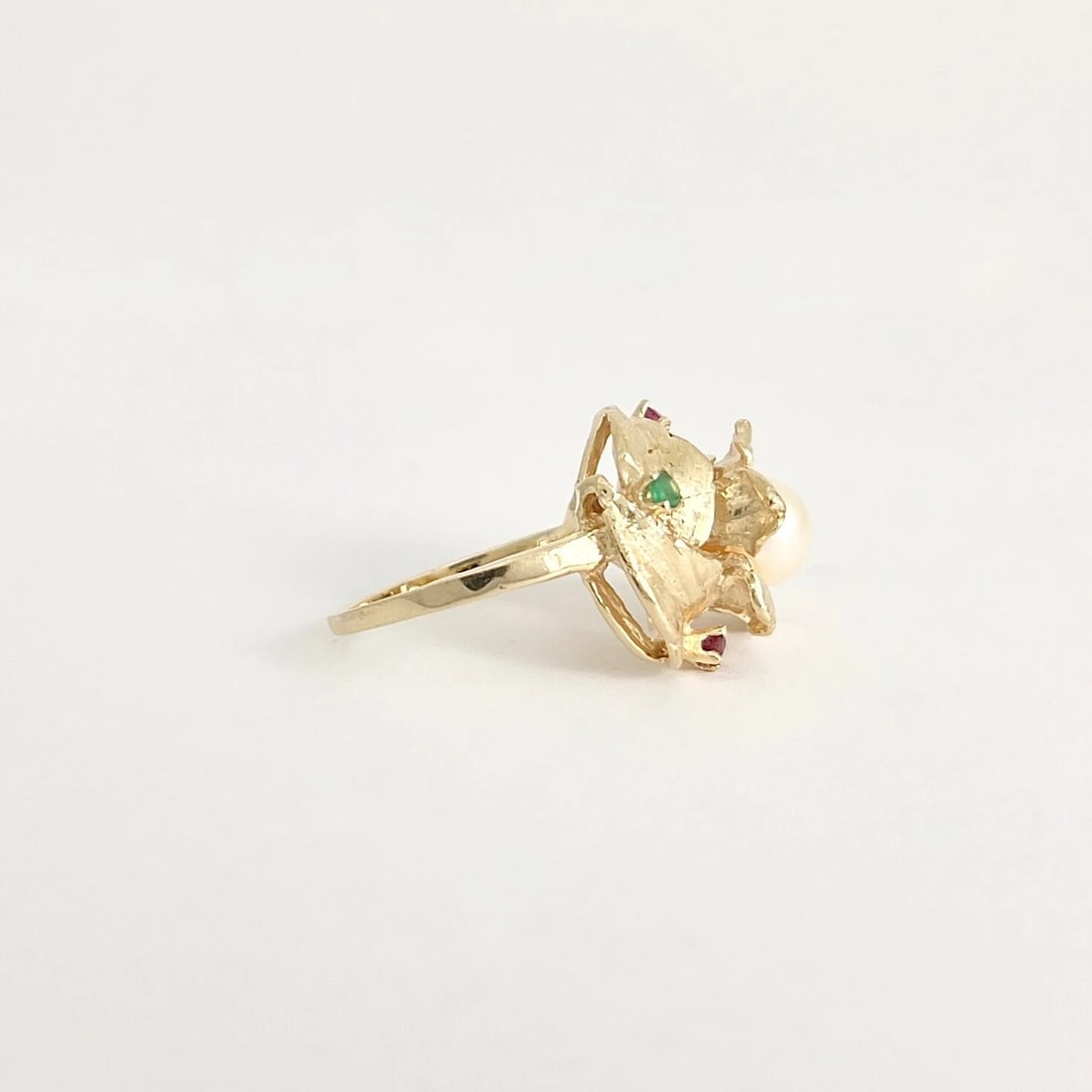 Vintage 1950's Pearl Ruby Emerald Cocktail Ring 14K Yellow Gold, 6.49 Grams - 6