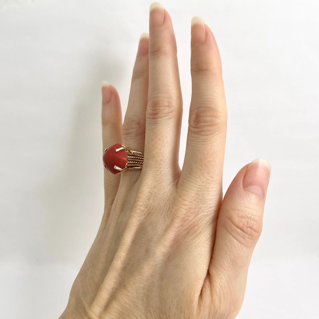Vintage 1960's Cabochon Red Coral Cocktail Ring 12K Yellow Gold, 7.93 Gr - 4