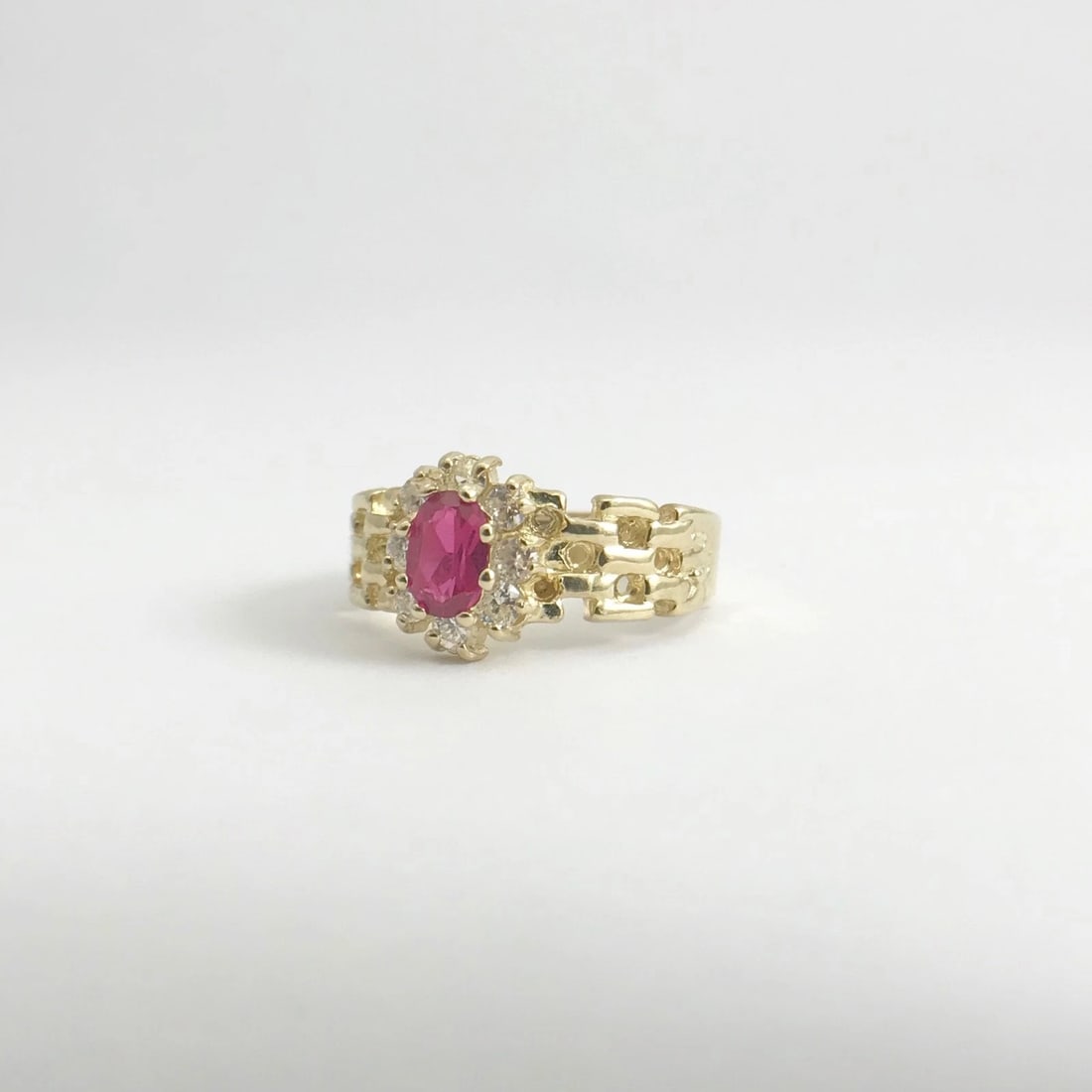 Vintage Simulated Ruby CZ Halo Gemstone Ring 10K Yellow Gold, .76 CTW, 3.41 Gram - 10