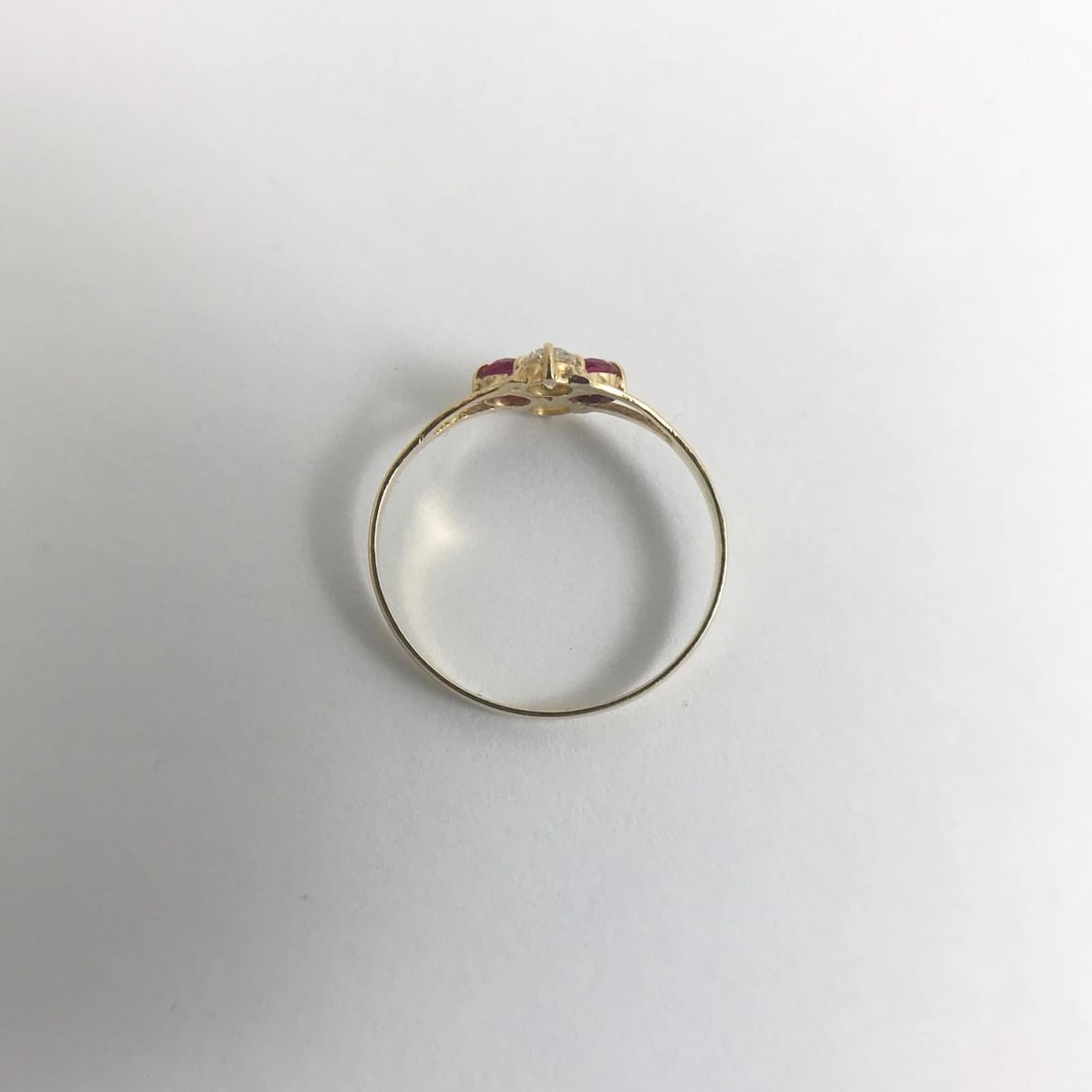 Vintage Simulated Ruby CZ Cluster Split Shank Ring 18K Yellow Gold, 1.24 Grams - 12