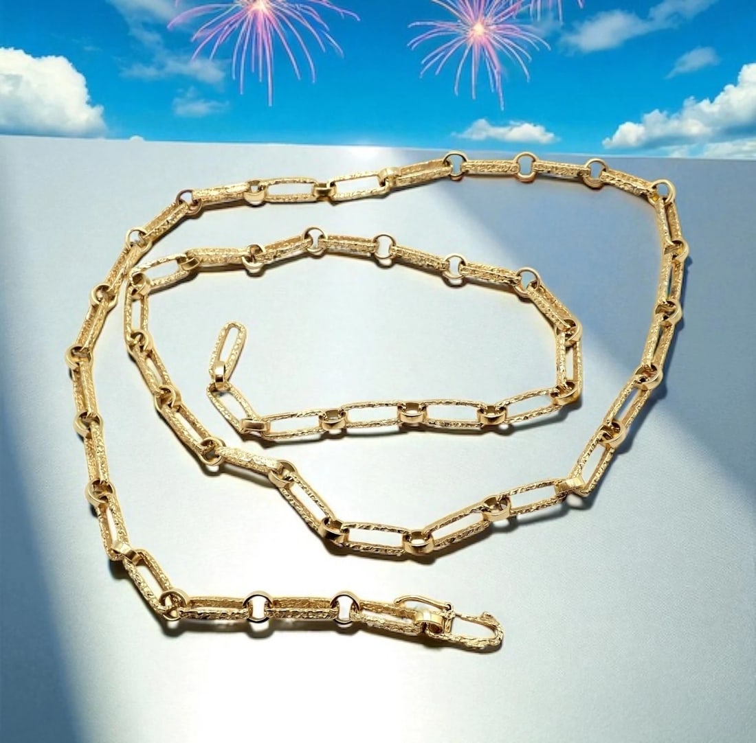 Rare! Vintage Estate 18k Yellow Gold 30" Long Paperclip Link Necklace 56.8g: Rare! Vintage Estate 18k Yellow Gold 30" Long Paperclip Link Necklace 56.8g About This Piece: This rare vintage estate necklace features a stylish 30" paperclip design, expertly crafted in rich 18k ye