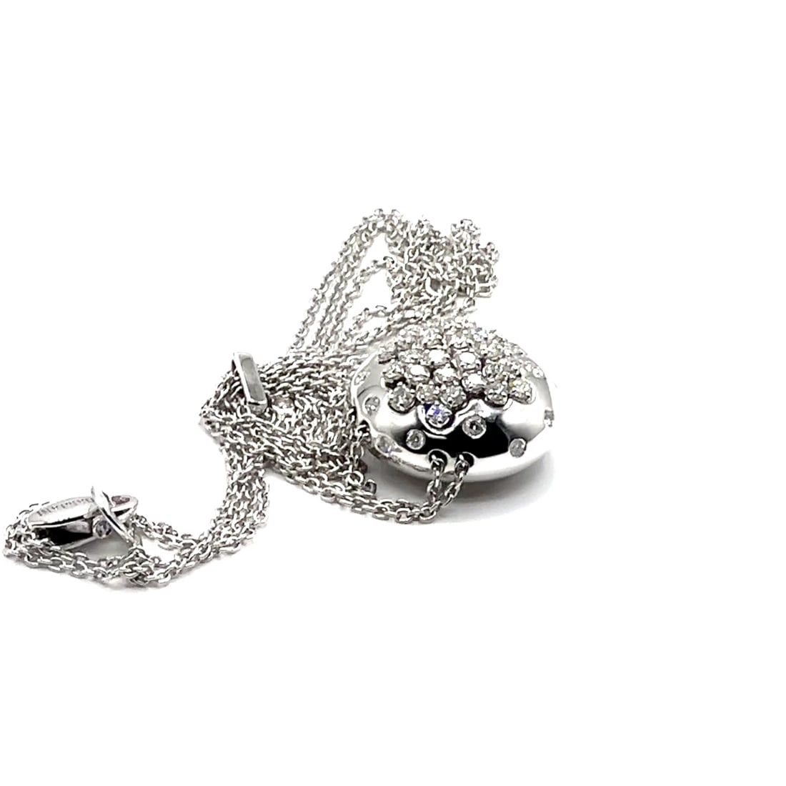 Authentic Damiani 18k White Gold Diamond Drop Cluster Pendant Necklace: Authentic Damiani 18k White Gold Diamond Drop Cluster Pendant Necklace About This Piece: This Necklace comes with Box and Certificate Retail: $12,590 Metal: 18k White Gold Measurements: Length: 15" ar