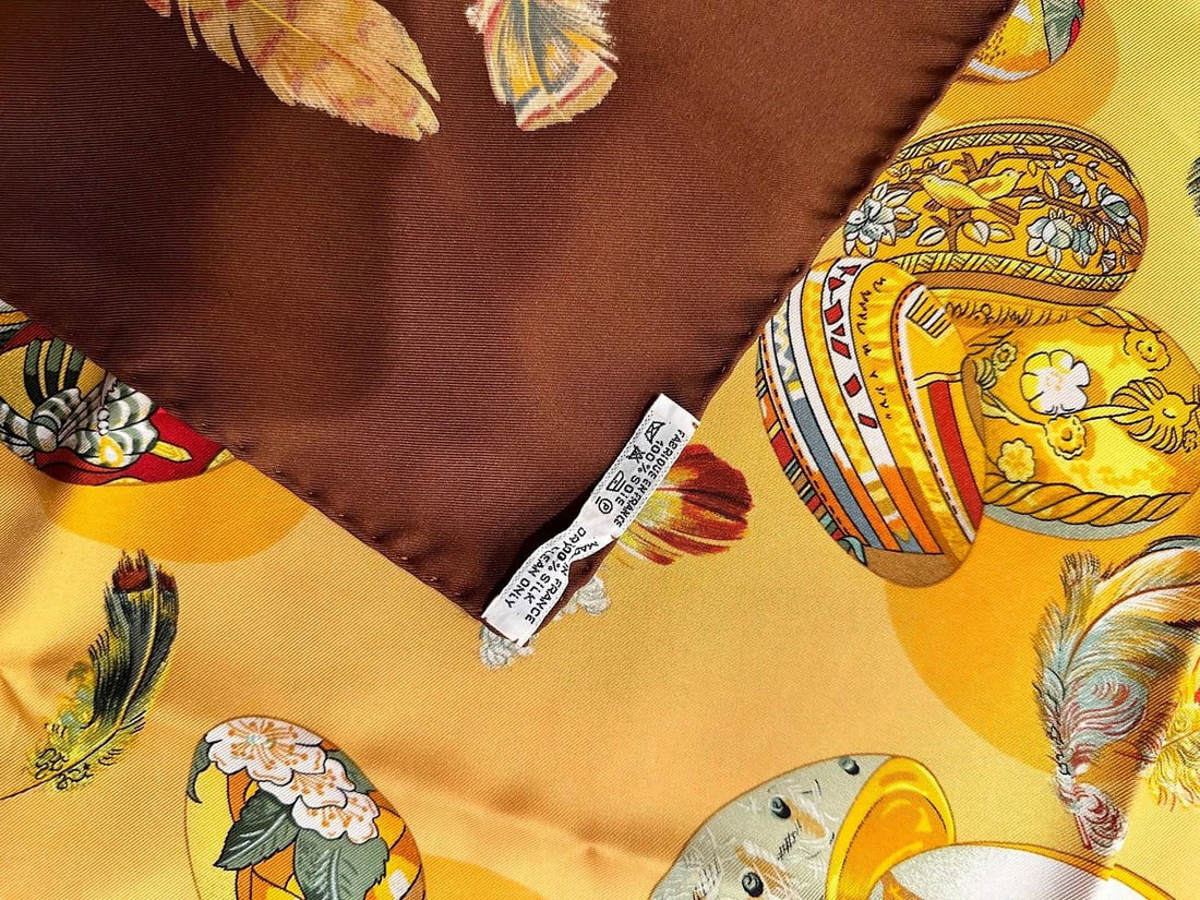 Authentic RARE! Hermes Eggs Latham Des ?ufs Vintage 90cm Silk Scarf (1 of 5)