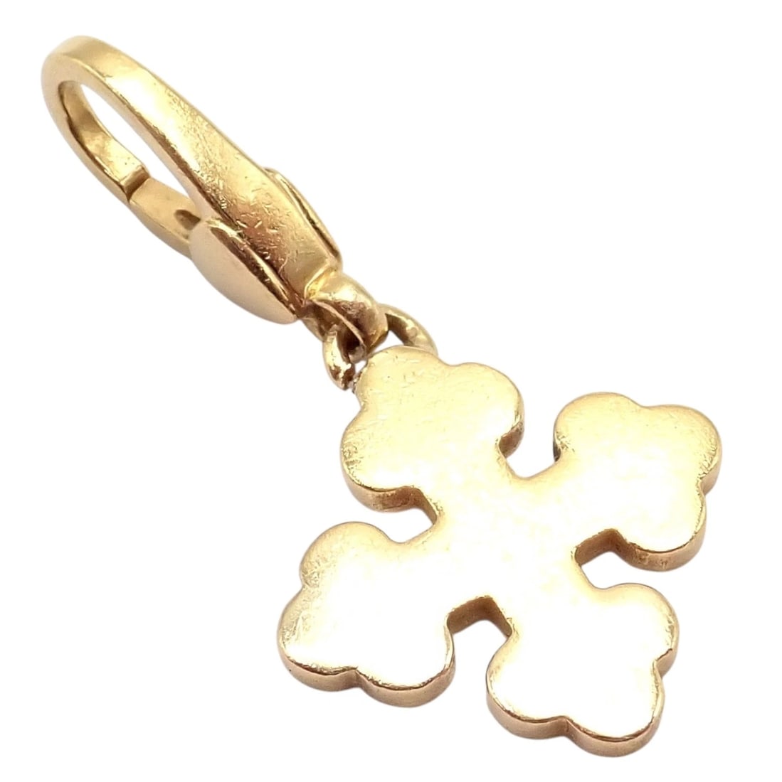 Rare! Bvlgari Bulgari 18k Yellow Gold Maltese Cross Charm Pendant: Rare Bvlgari 18k yellow gold Maltese Cross charm pendant featuring a bold, sculpted silhouette with smooth, polished contours. Elegant and symbolic, it reflects Bulgari’s timeless Italian artist