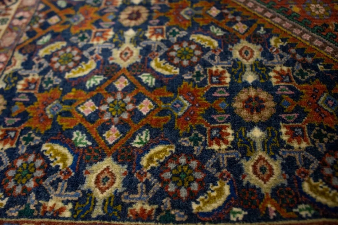 Vintage Floral Geometric 4X5'7 Bidjar Persian Rug - 12
