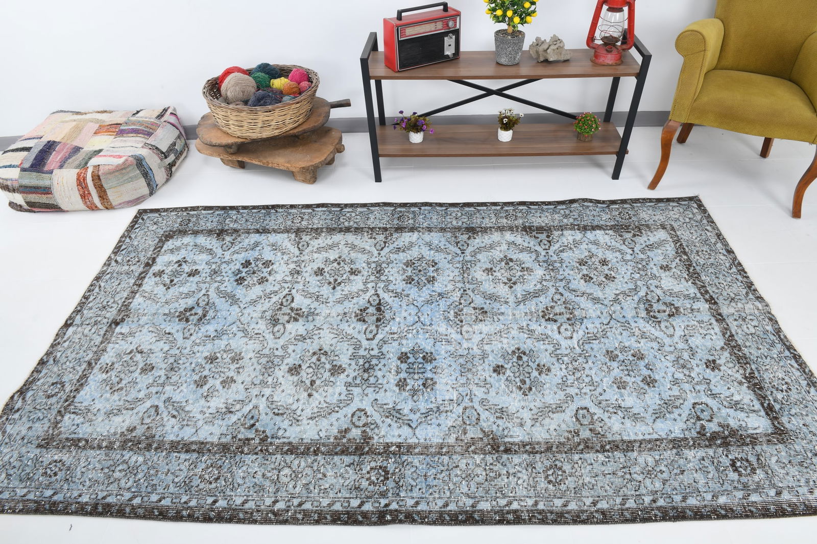 4'11'' x 8'6'' Handmade Vintage Wool Rug - 5012 - 2