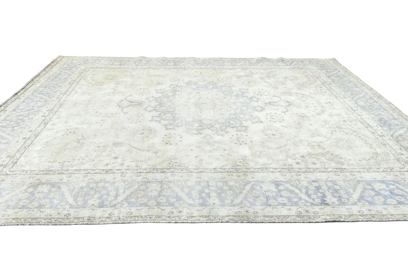 Muted Cream Floral 10X13 Distressed Vintage Oriental Rug - 4