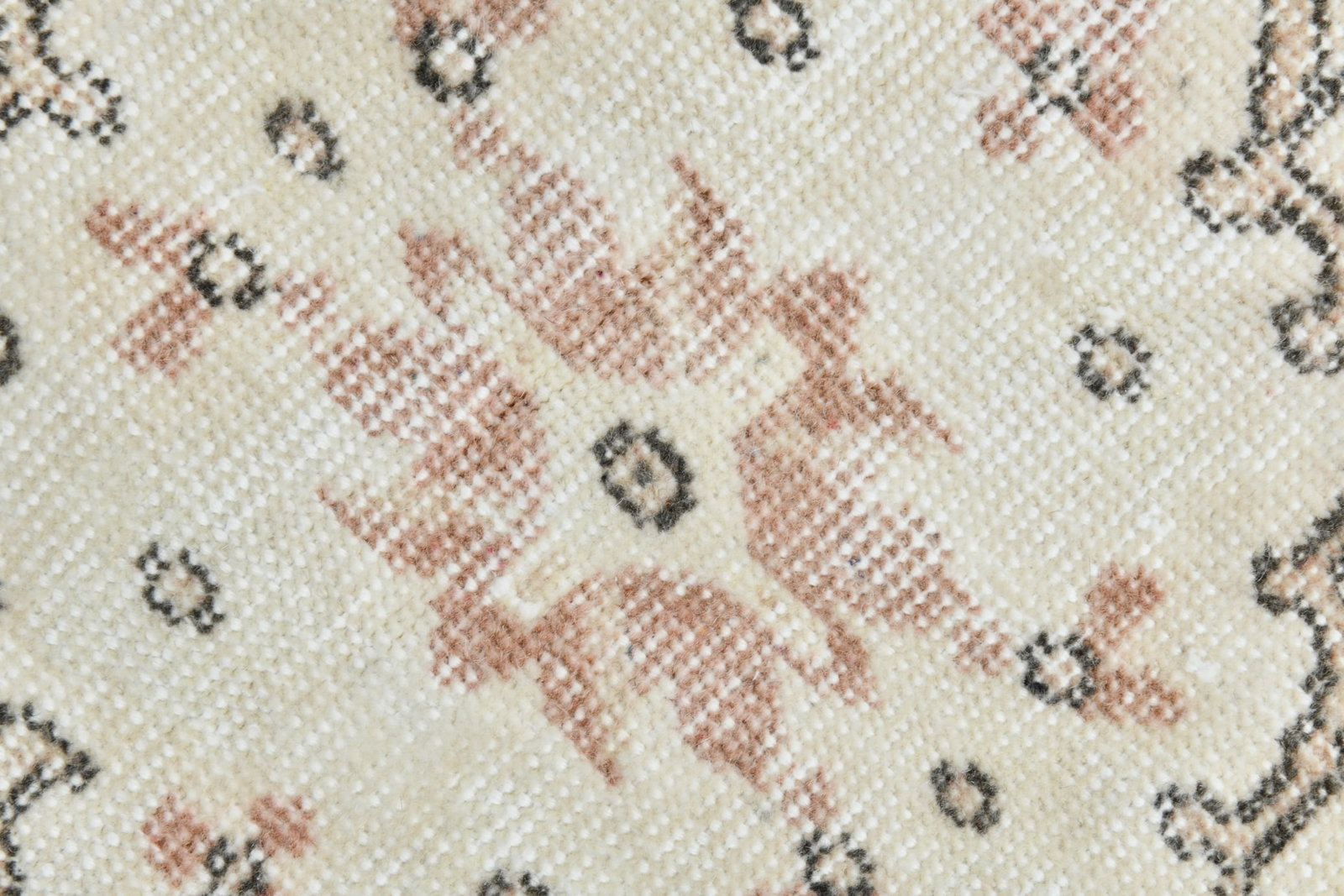 6'9'' x 10'3'' Handmade Vintage Wool Rug - 21539 - 10