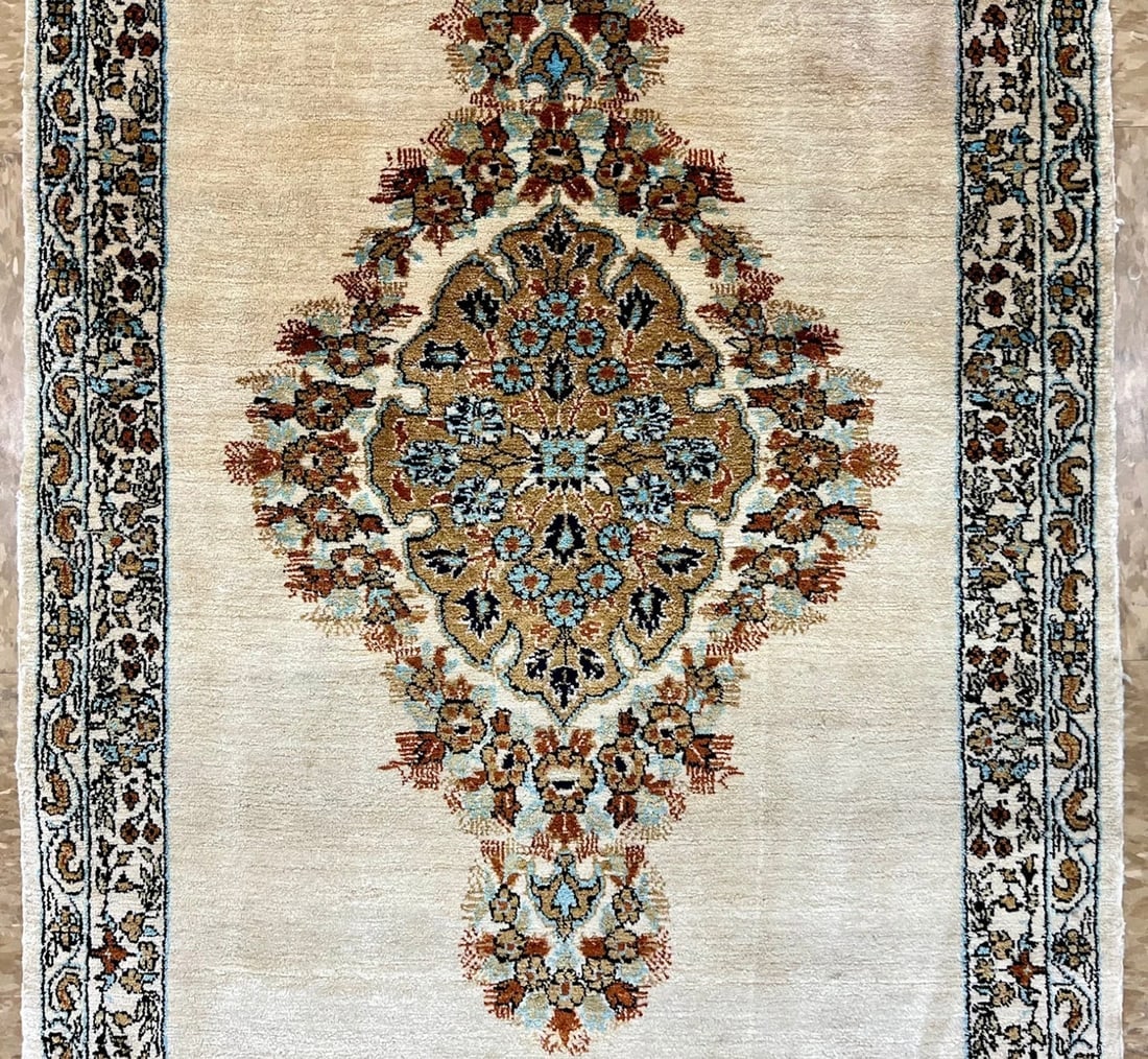 Hand-Knotted Persian Qum 100% Silk Ivory Fine Semi-Antique 1970s Oriental Rug 2'1" x 3' - 3