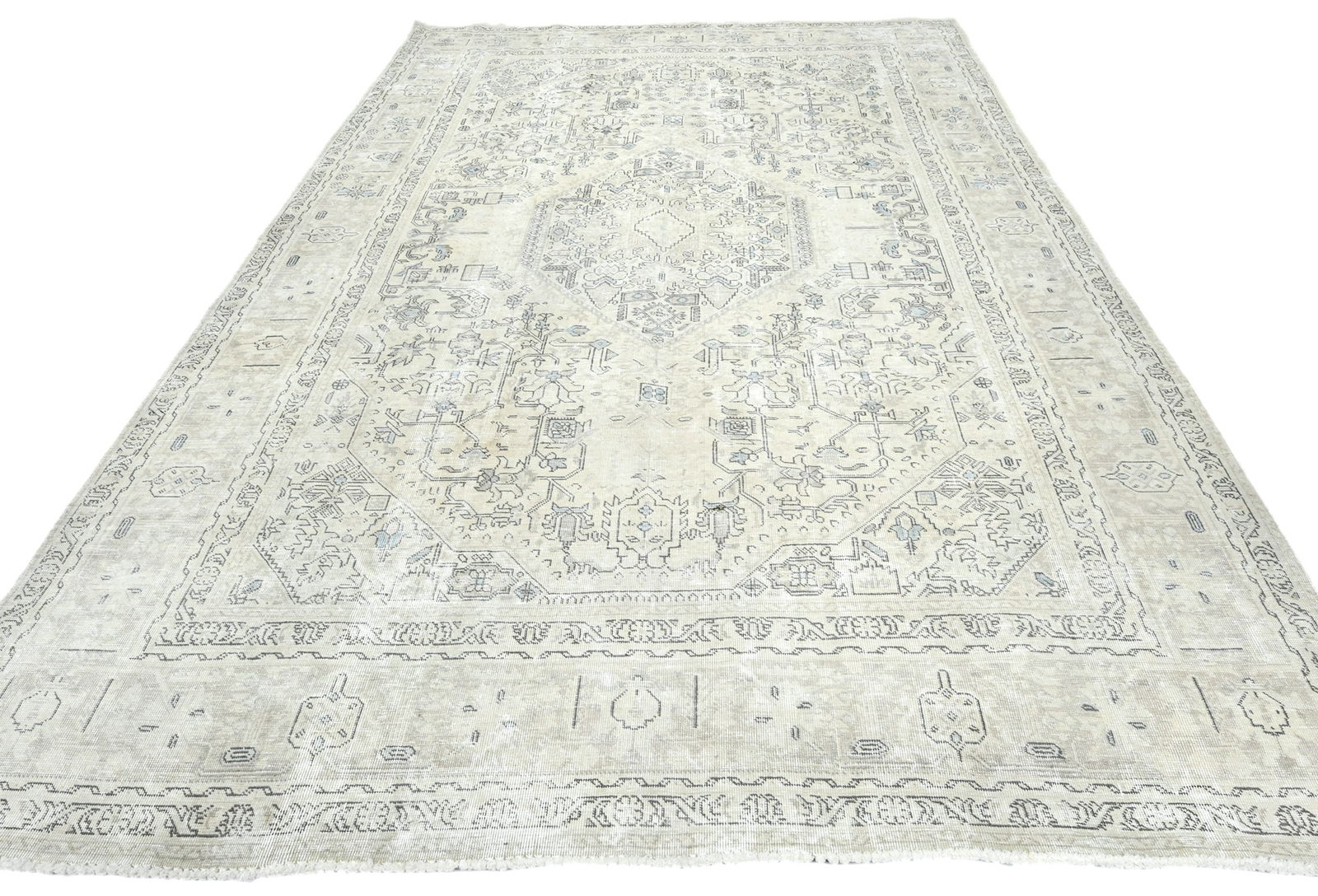 Antique Floral Traditional 6'5X10 Distressed Vintage Oriental Rug - 2