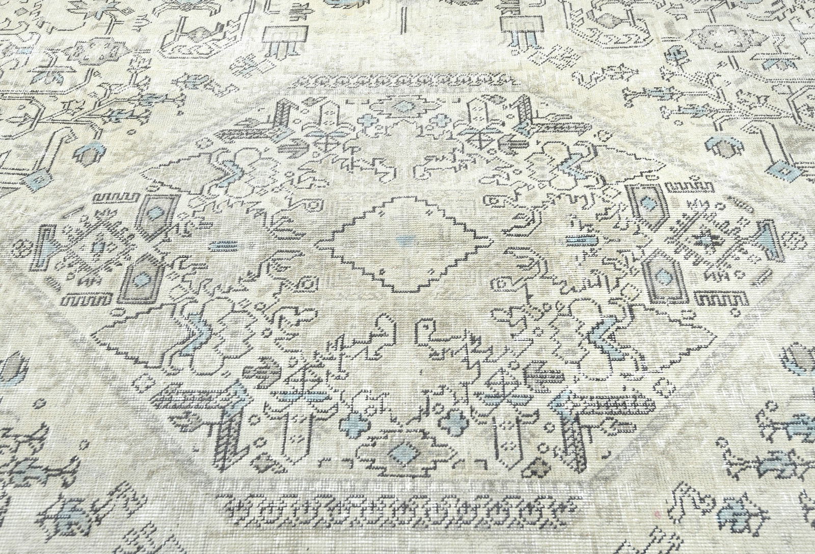 Antique Floral Traditional 6'5X10 Distressed Vintage Oriental Rug - 5