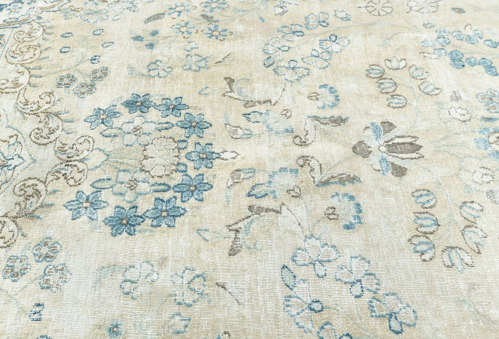 Muted Beige Floral 7'5X11 Distressed Vintage Oriental Rug - 6