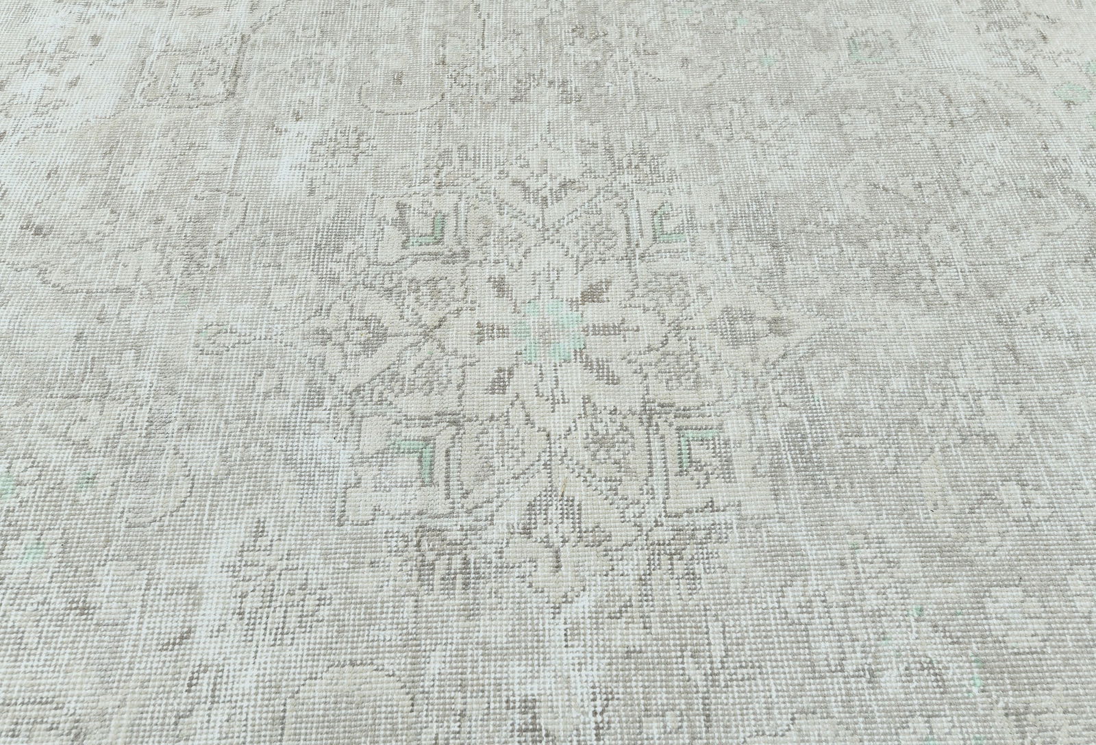 Antique Muted Beige Floral 9'8X12'4 Distressed Vintage Oriental Rug - 6