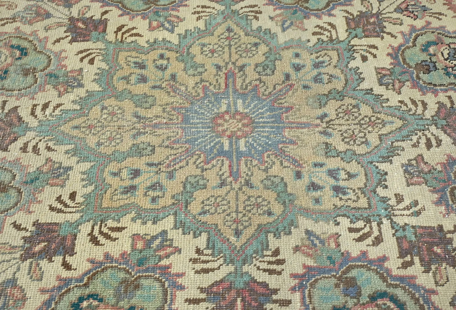 Semi Antique Muted Plum Floral 10X13 Distressed Vintage Oriental Rug - 5