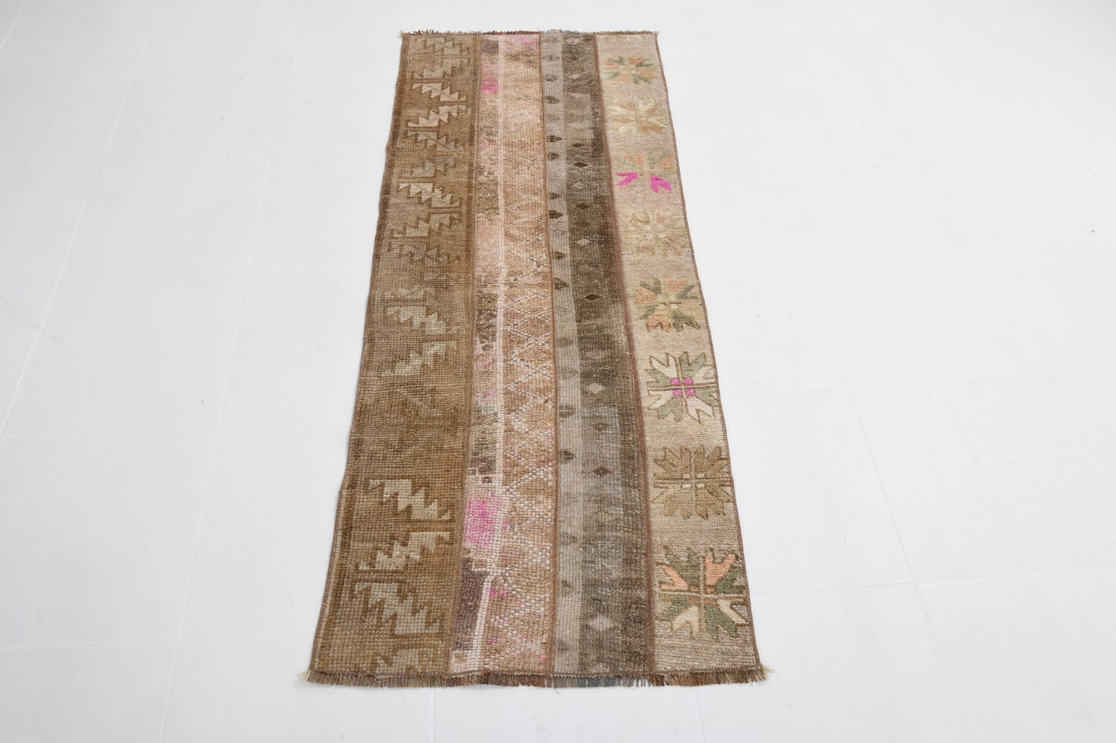 2'3'' x 5'9'' Turkish Vintage Runner Rug - 21344 - 2