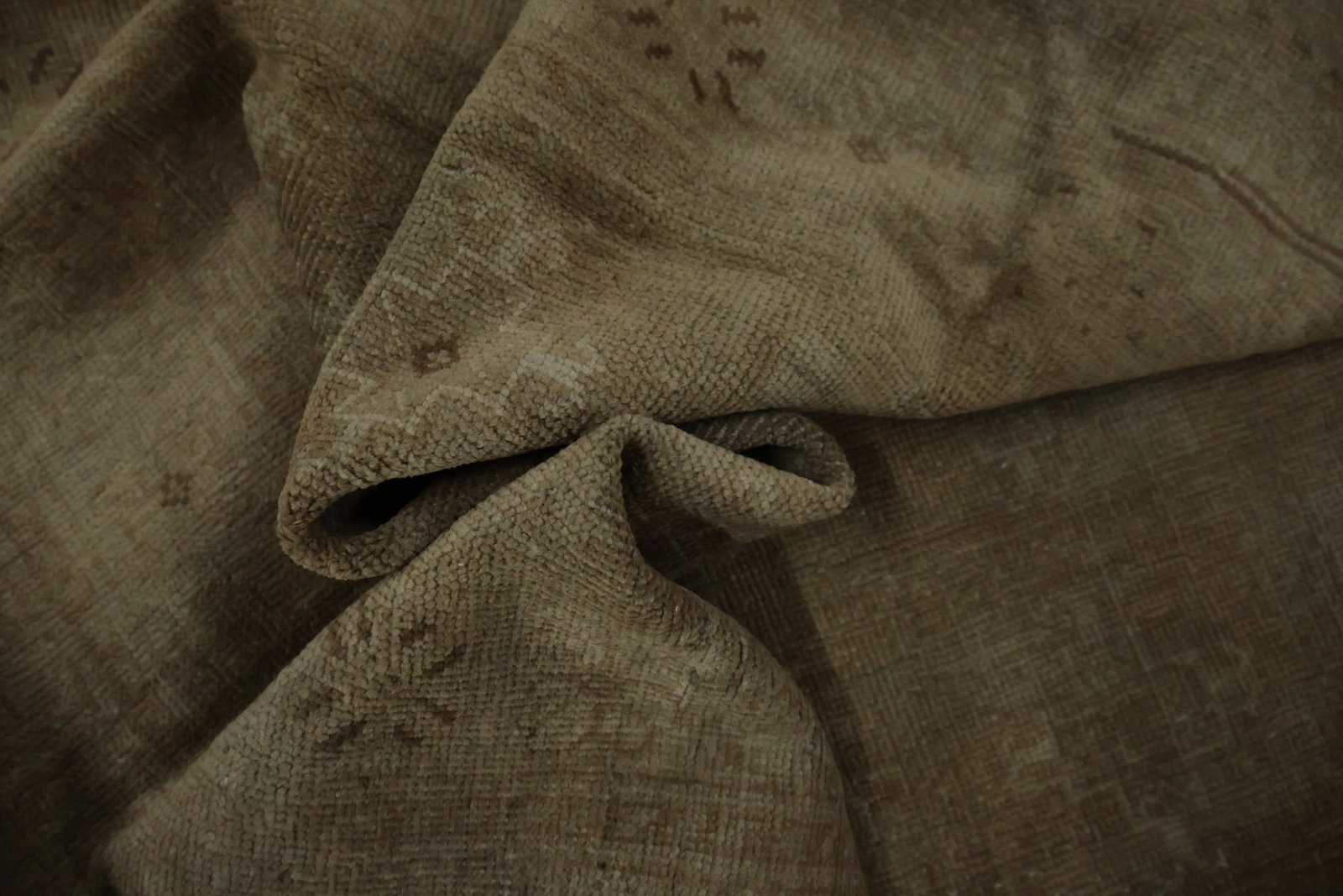 Elegantly Crafted Antique Balouch Persian Rug 4x8 with Intricate Patterns - 17