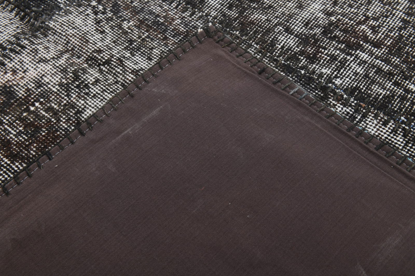 5'8'' x 7'11'' Handmade Vintage Wool Patchwork Rug - 346 - 15