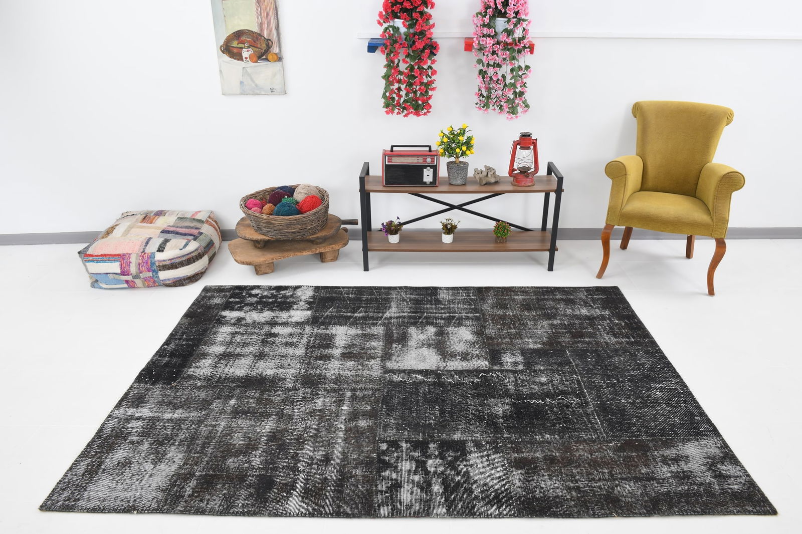 5'8'' x 7'11'' Handmade Vintage Wool Patchwork Rug - 346 - 5