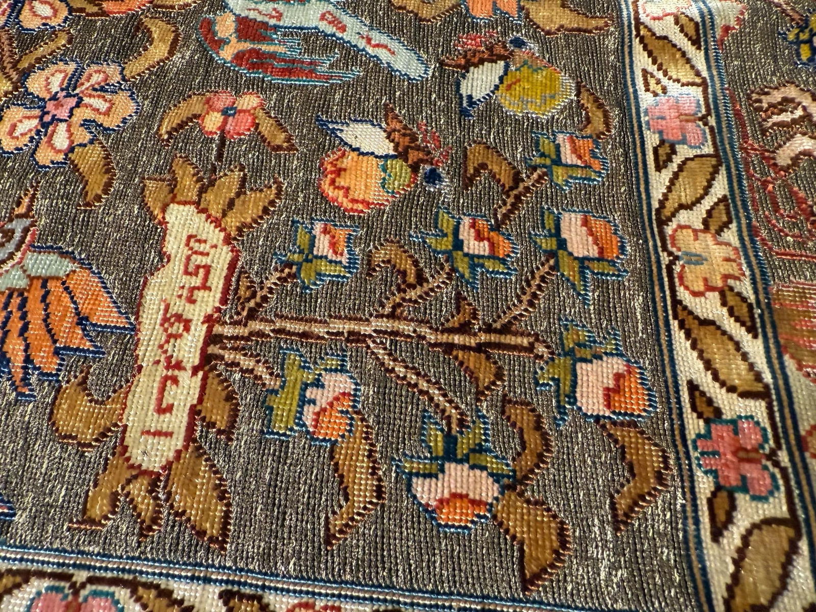 Vintage Silk & Gold Hereke Rug 2.1x3.4 - 9