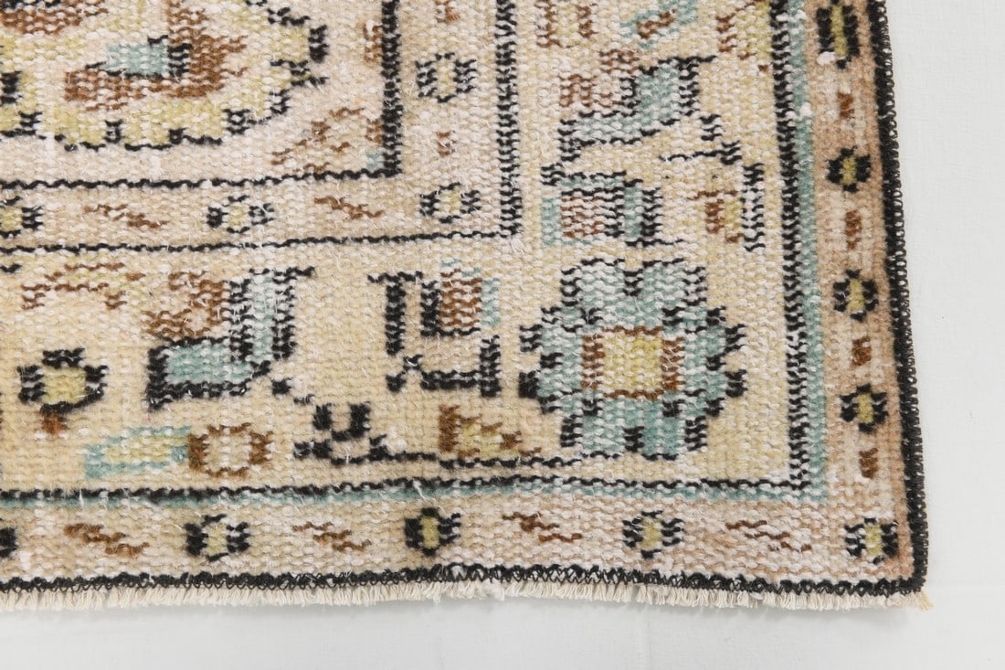 5'1'' x 7'8'' Handmade Vintage Wool Rug - 24776 - 16