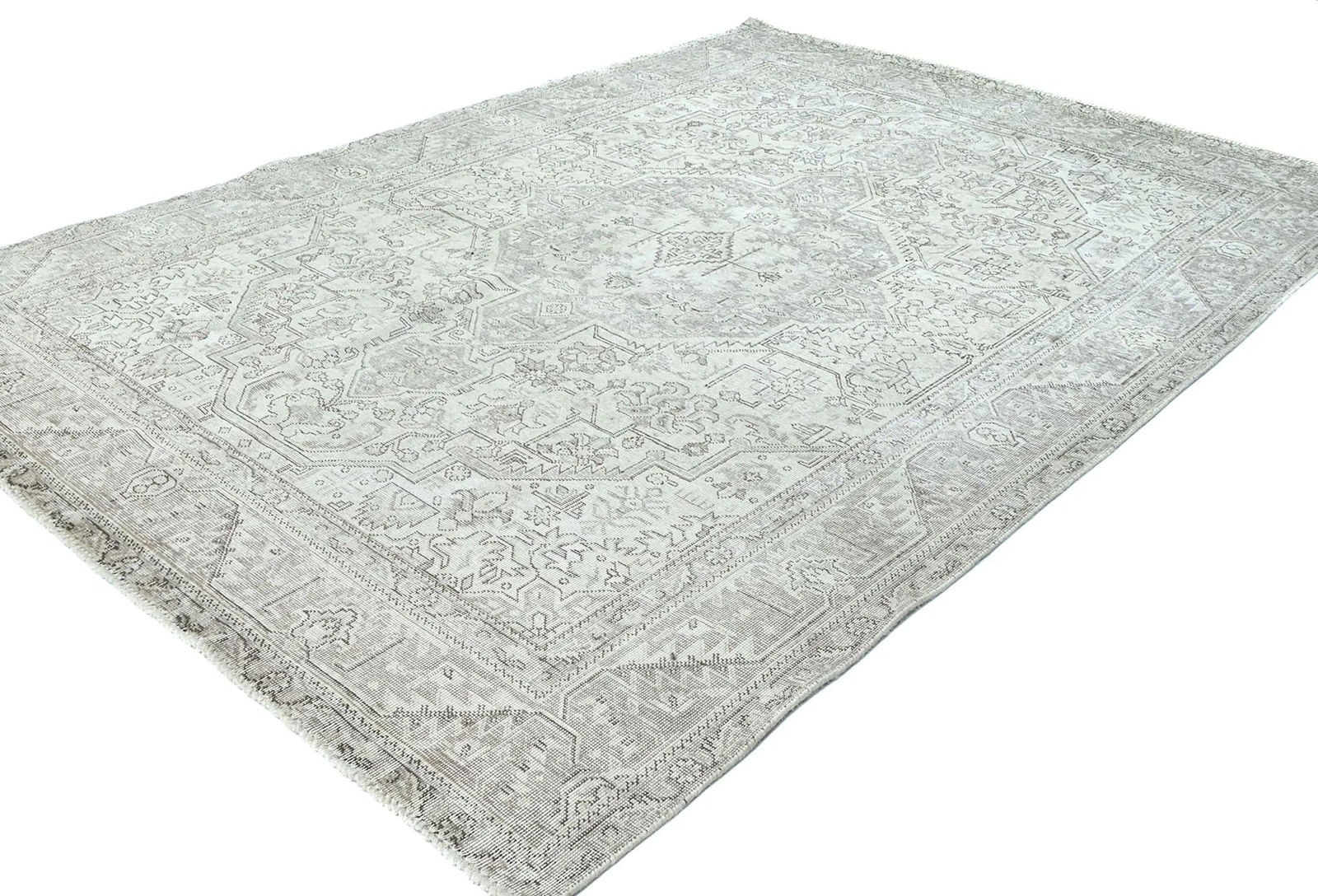 Antique Muted Beige Floral 6X9 Distressed Vintage Oriental Rug - 3