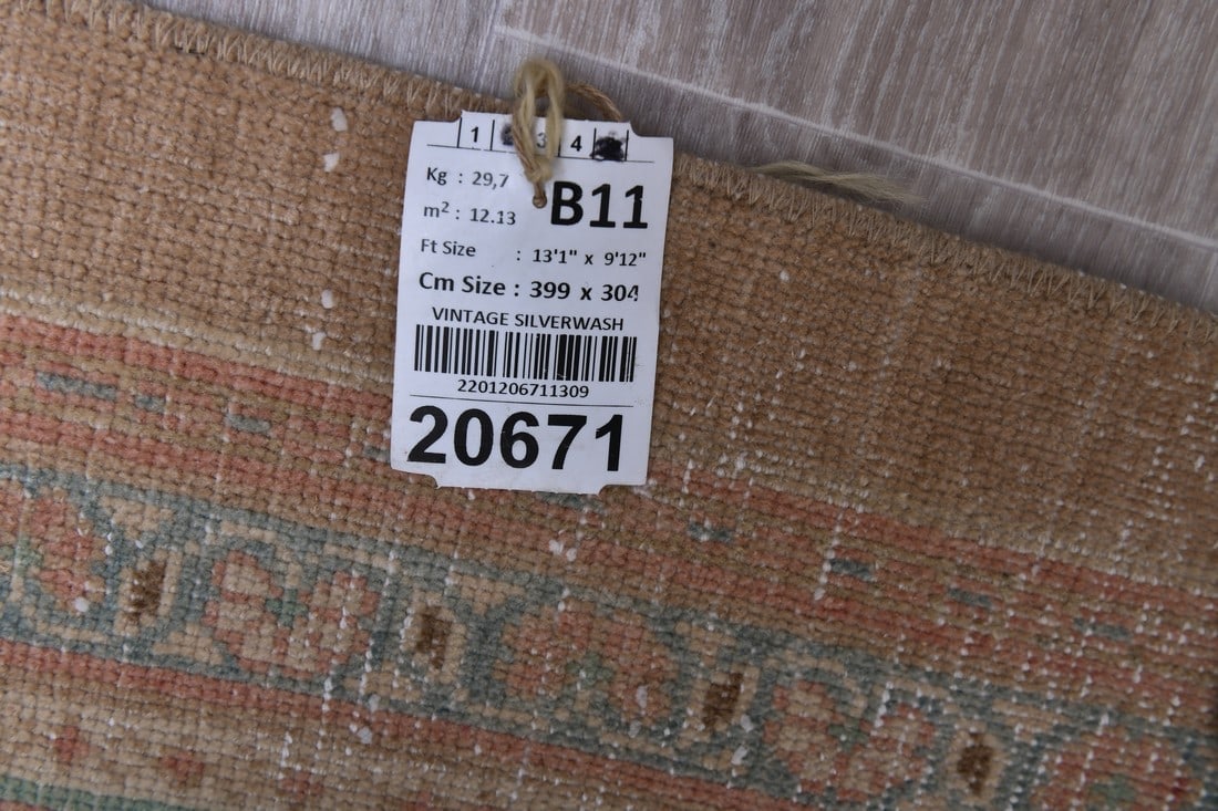 9'11'' x 13'1'' Handmade Vintage Wool Rug - 20671 - 18