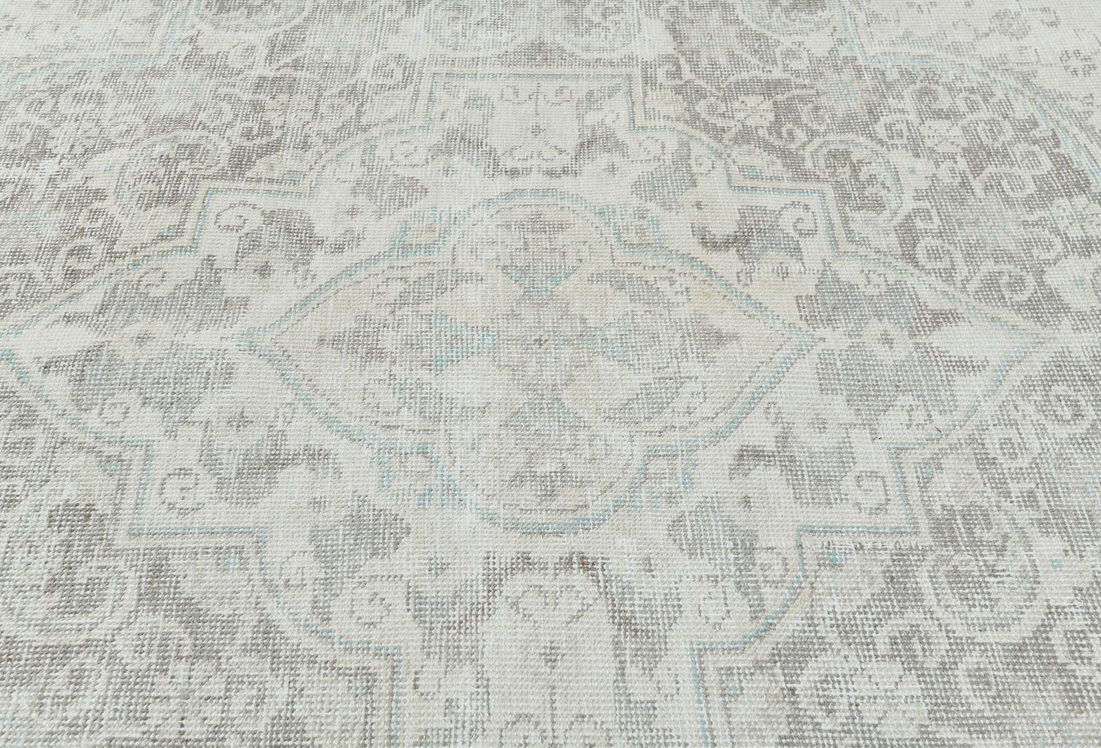 Antique Muted Beige Floral 9X12 Distressed Vintage Oriental Rug - 5