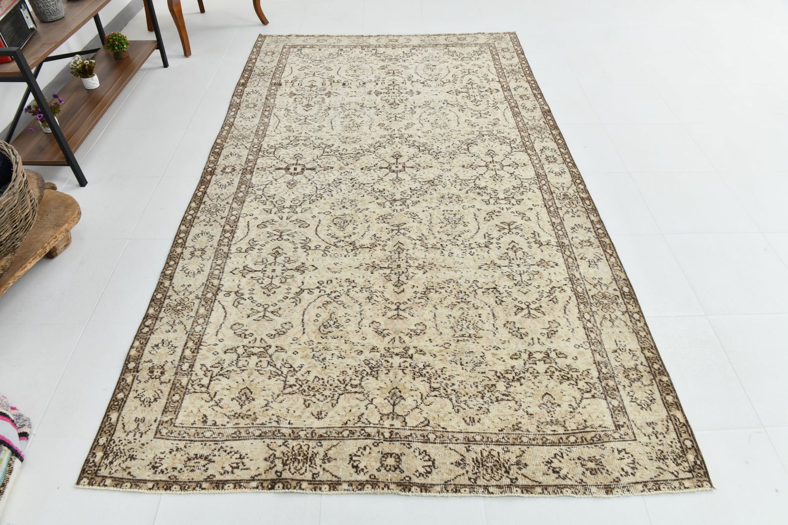 5'4'' x 9'3'' Unique Handmade Vintage Rug - 21761 - 5