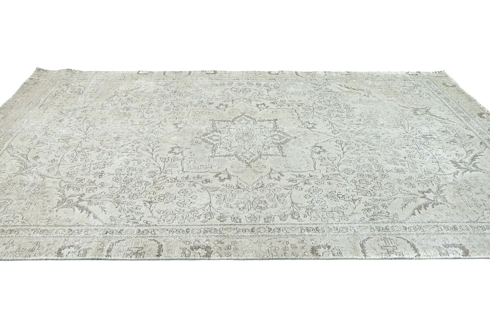 Antique Muted Beige Floral 6X10 Distressed Vintage Oriental Rug - 4