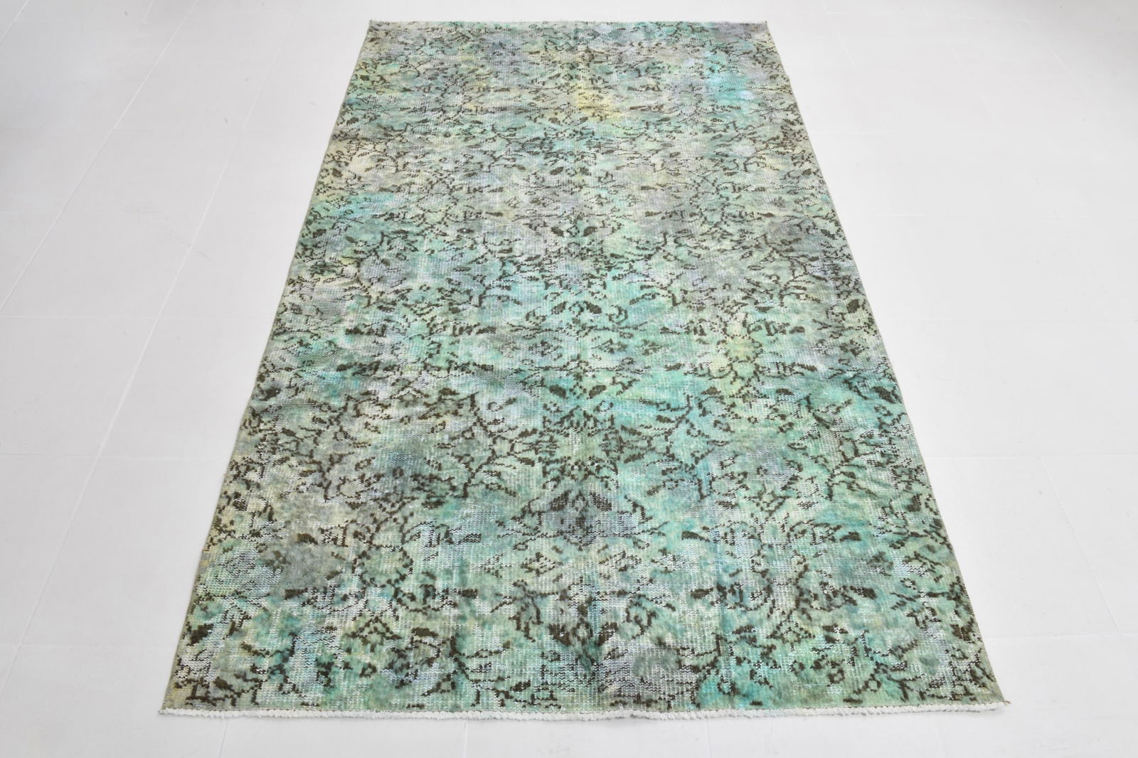4'10'' x 7'11'' Handmade Vintage Wool Rug - 20144 - 2