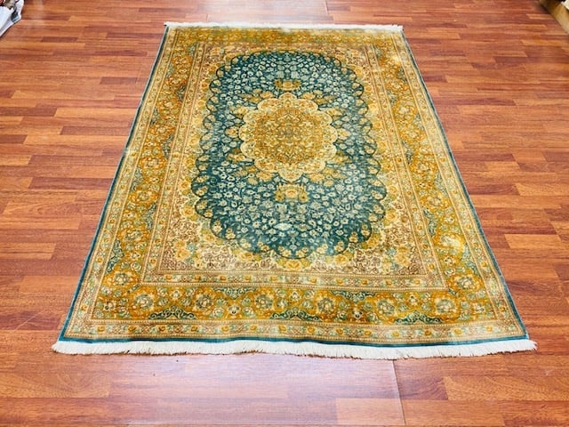 Vintage Persian Pure Silk Qum Rug-4700: Title:Vintage Persian Pure Silk Qum Rug-4700Description:Dcorative 100 percent Persian Pure silk Qum rug, from central Persia,city odf Qum, size 4 ft. 5 inches by 6 ft. 4 inches, circa 1970, excellent