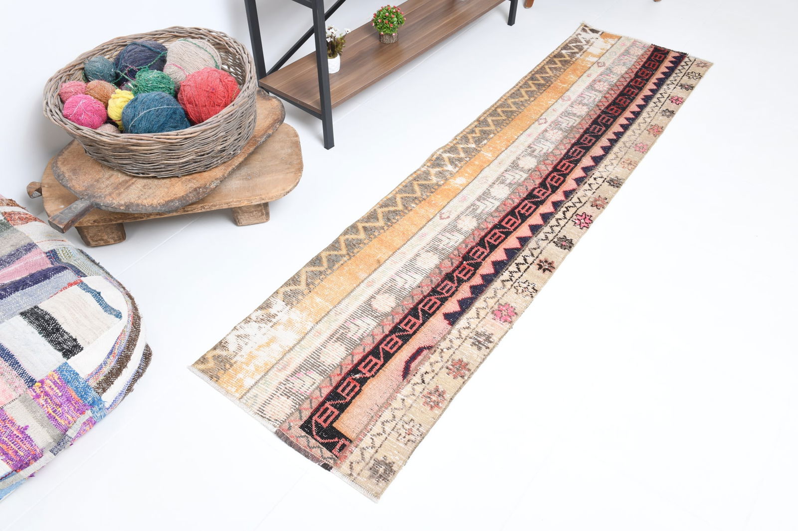 1'10'' x 7'4'' Turkish Vintage Runner Rug - 17375 - 4