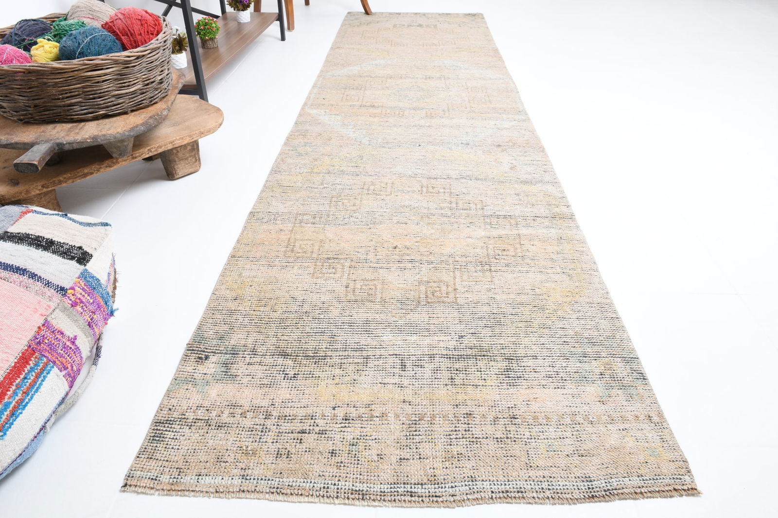 2'11'' x 10'11'' Handmade Vintage Wool Rug - 7189 - 6