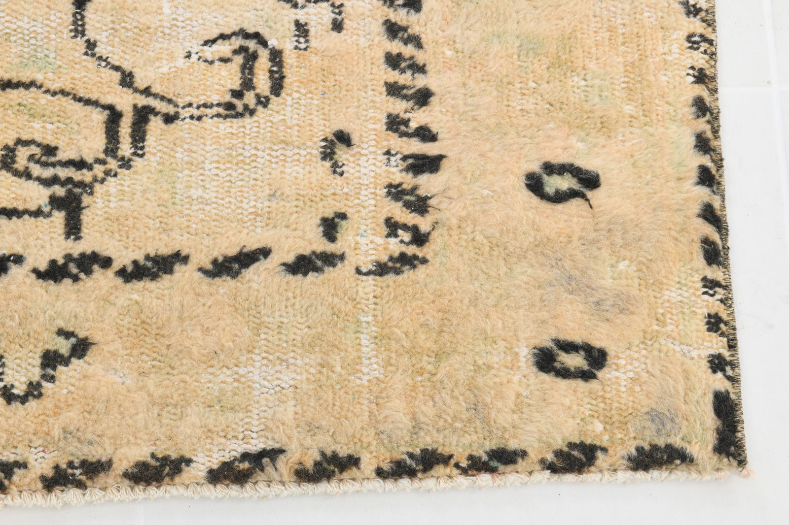 5'5'' x 8'3'' Handmade Vintage Wool Rug - 4984 - 14