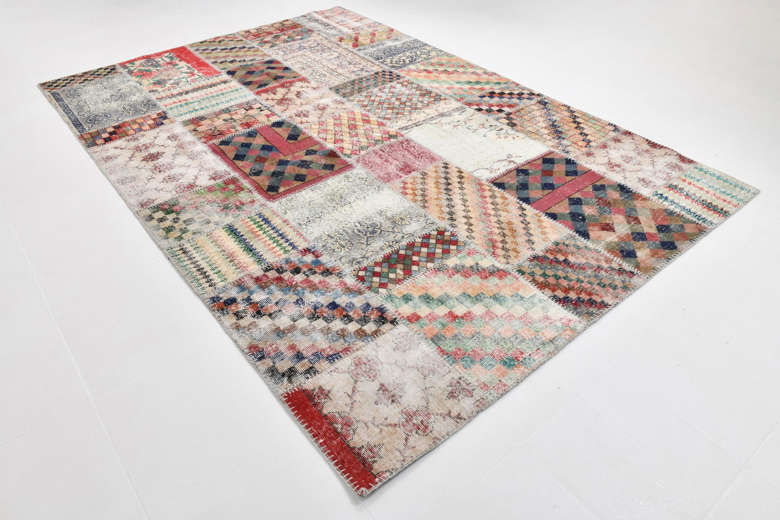 6'10'' x 10'0'' Turkish Vintage Runner Rug - 21557 - 3