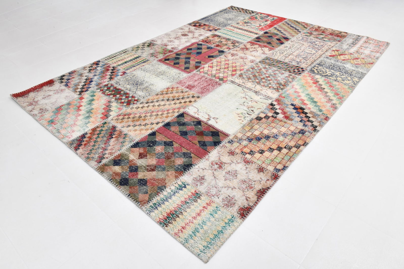 6'10'' x 10'0'' Turkish Vintage Runner Rug - 21557 - 4