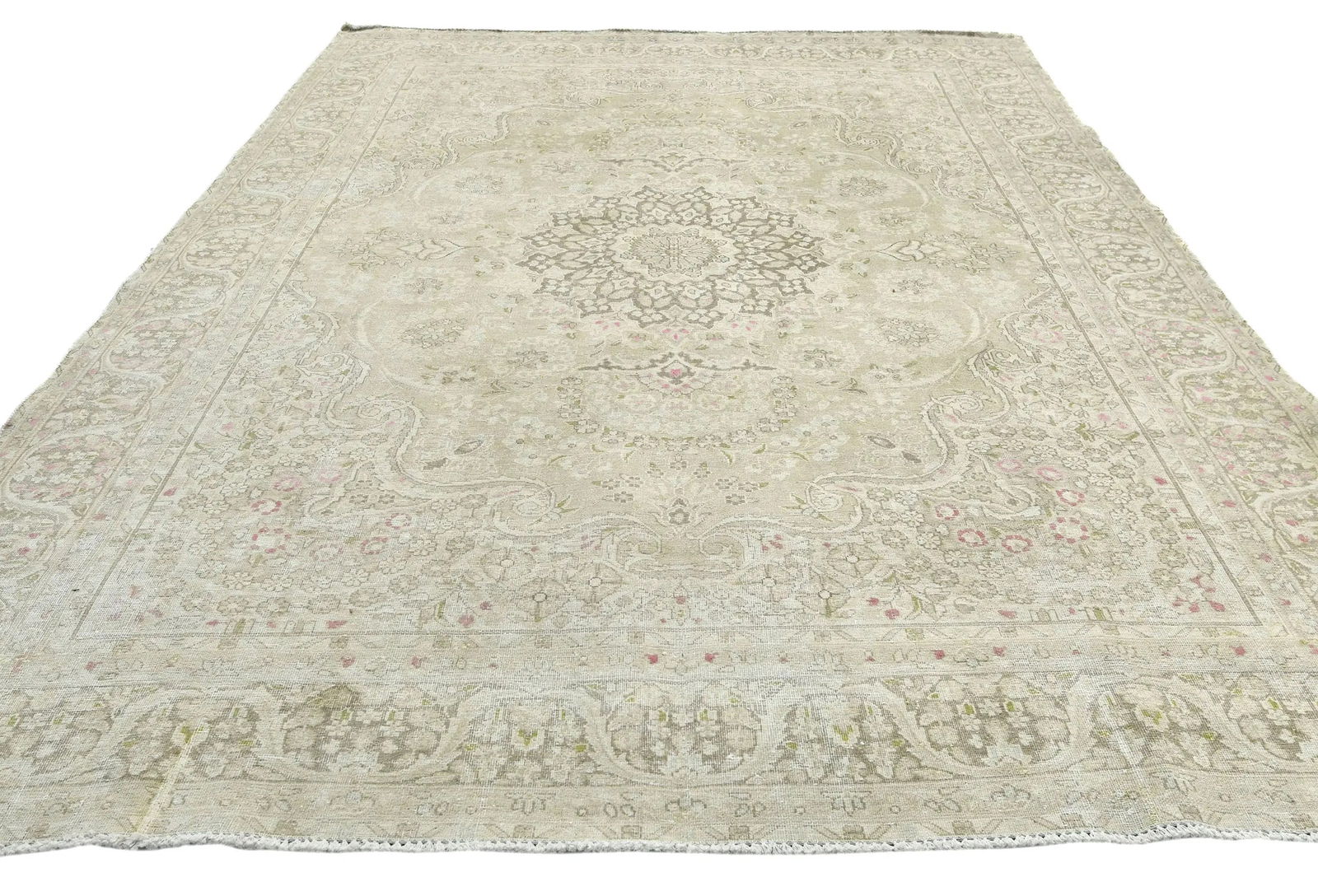 Muted Beige Floral 8X11 Distressed Vintage Oriental Rug - 9