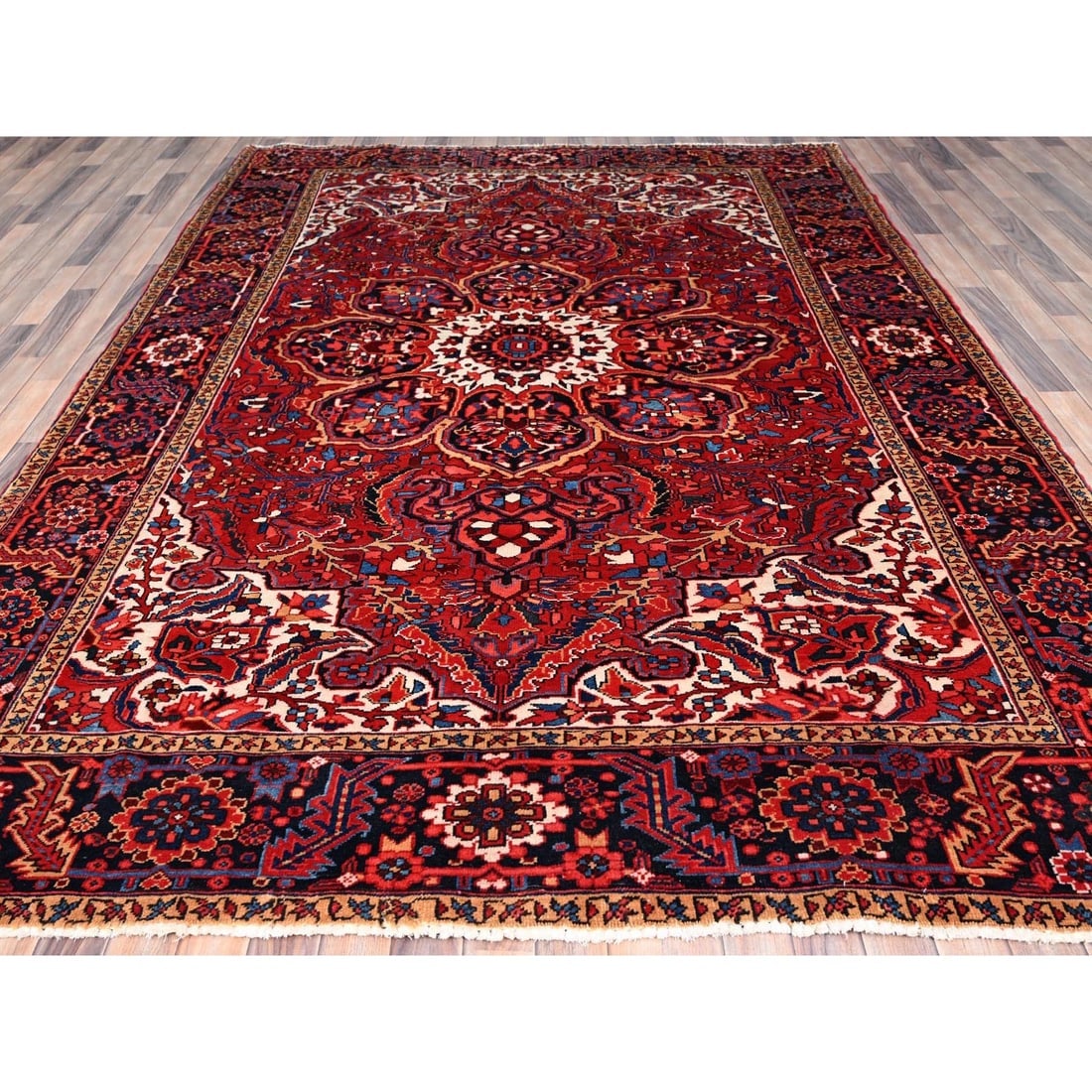 Red Hand Knotted Zoroastrian Antique Natural Wool Heris Oriental Rug - 2