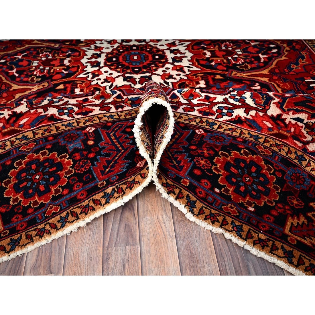 Red Hand Knotted Zoroastrian Antique Natural Wool Heris Oriental Rug - 5