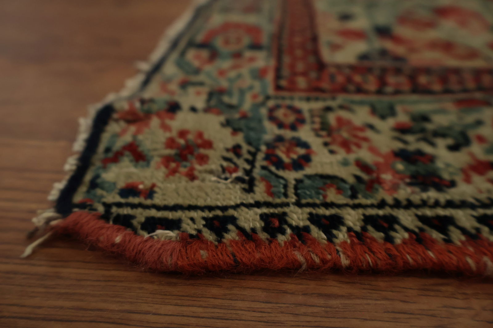 Pre-1900 Antique Senneh Persian Rug 4x6 for Any Living Space Decor - 15