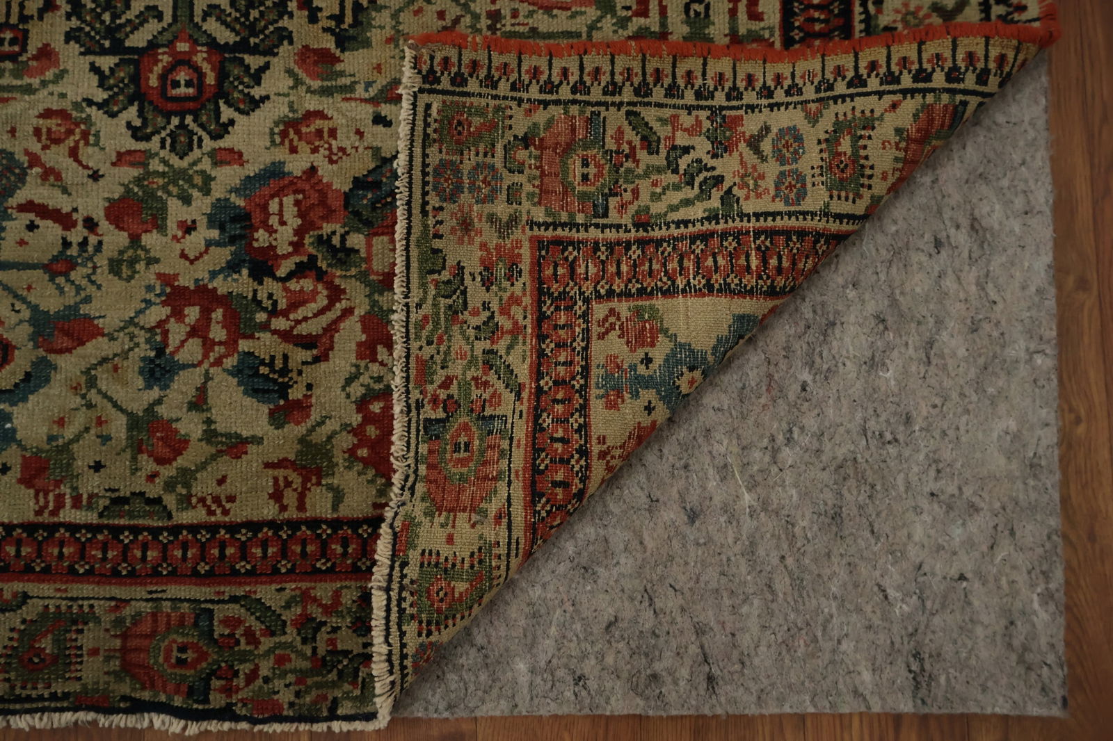 Pre-1900 Antique Senneh Persian Rug 4x6 for Any Living Space Decor - 6