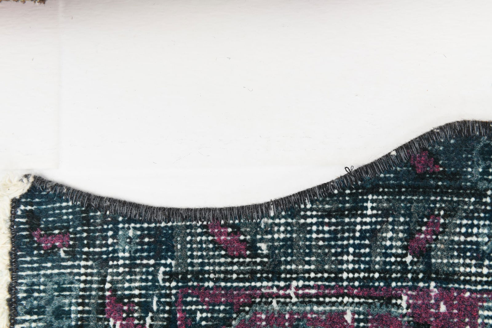 5'5'' x 9'2'' Turkish Vintage Runner Rug - 1955 - 11